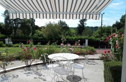 Valencay House | Maison de vacances au calme, proche Zoo de Beauval et Châteaux de la Loire, avec grand jardin - FR-1-591-148