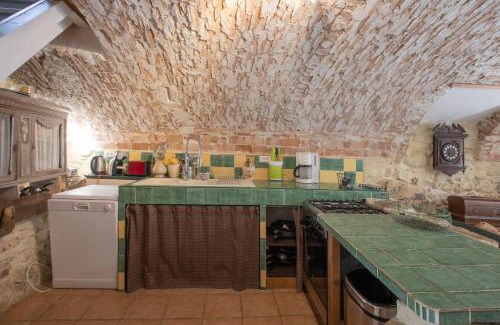 Gras House | Maison De Vacances Avec Piscine