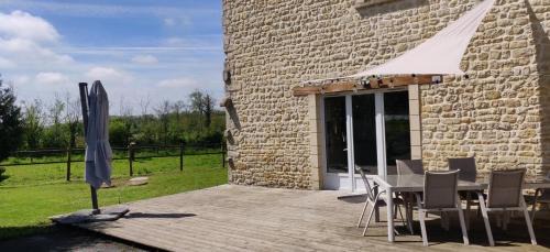 Mandeville-en-Bessin House | Maison en pleine nature proche plage Omaha Beach!