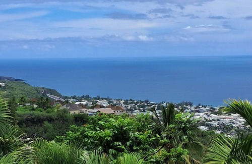 Saint-Paul House | Maison Entre mer et Montagne