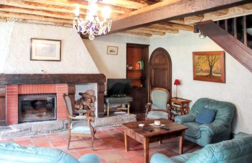 Augirein House | Maison familiale chaleureuse à Augirein avec grand jardin.