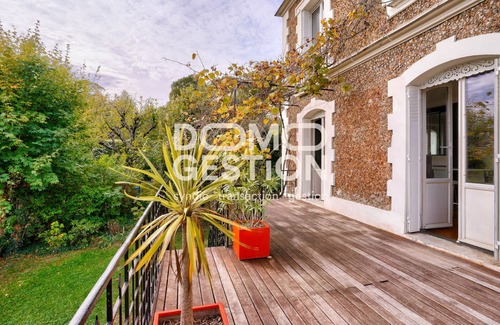 Sevres House | Maison Familiale