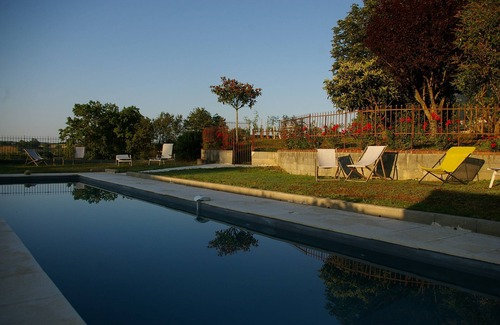 Dompierre-sur-Chalaronne House | Maison Maître* Dombes/Beaujolais +16p+/Piscine/Sauna/Pétanque/Home chef