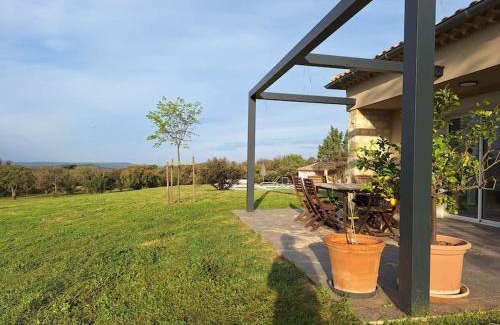 Taulignan Villa | Maison Indépendante avec Piscine