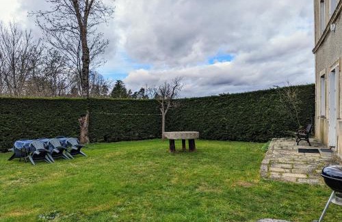Yssingeaux House | Maison indépendante avec terrasse et jardin clos à Yssingeaux, proche loisirs et commerces - FR-1-582-144