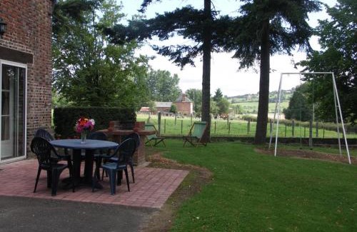 Saint-Pierre-la-Riviere House | Maison indépendante avec jardin dans cadre rural, Animaux admis - FR-1-497-5