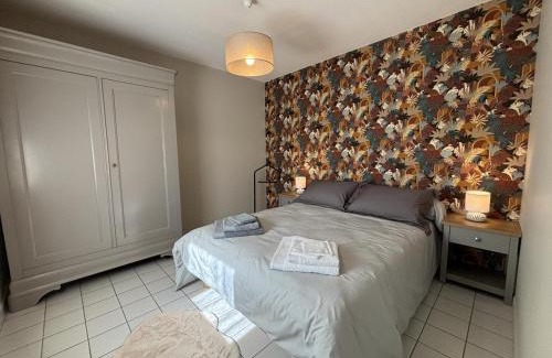 Contigny House | Maison individuelle à Contigny, près de Moulins, avec terrasse et jardin tout compris - FR-1-489-512