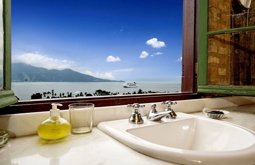 Ilhabela Historical Center Hotel | Maison Joly Residence