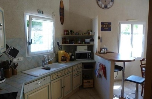 Longeville-sur-Mer House | Maison Longeville-sur-Mer, 4 pièces, 6 personnes - FR-1-336-68