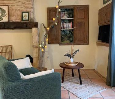 Monpazier House | Maison Médiévale avec jardin