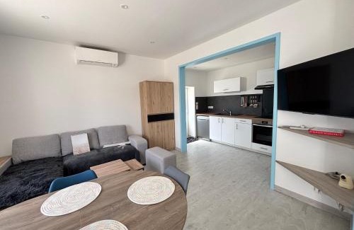 Olonne-sur-Mer House | Maison rénovée 4 pers – Cour fermée et parking - FR-1-197-632