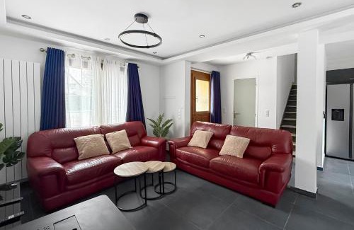 Moussy-le-Neuf House | Maison spacieuse avec jardin et parking privé