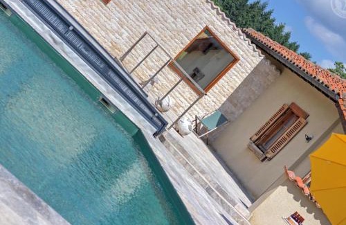 Cezay House | Maison spacieuse avec piscine privée, spa et sauna dans un domaine de charme - FR-1-496-297