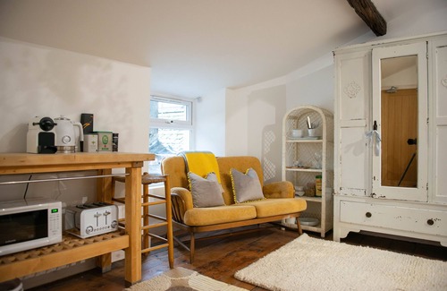 Crickhowell Bed & Breakfast | Maison50