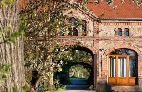 Buhlau Apartment | Maisonette apartment with wood-burning stove, large terrace, barrel sauna, 2-10