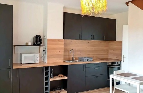 Landrevarzec House | Maisonette with garden