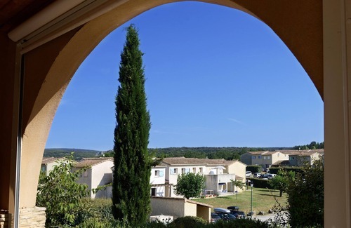 Salavas House | Maisonnette Avec Accès 2 Piscines