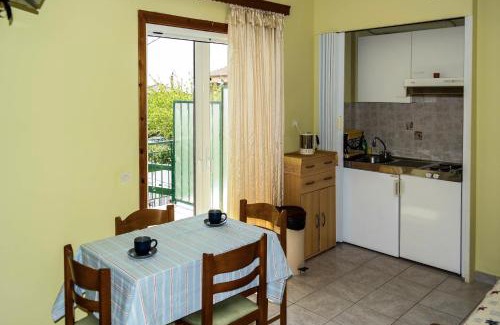 Stoupa Apartment | Maistreli Hotel Apartments
