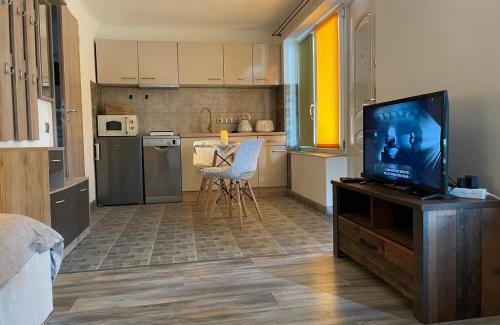 Tiszakecske Apartment | MAJA Vendégház Tiszakécske