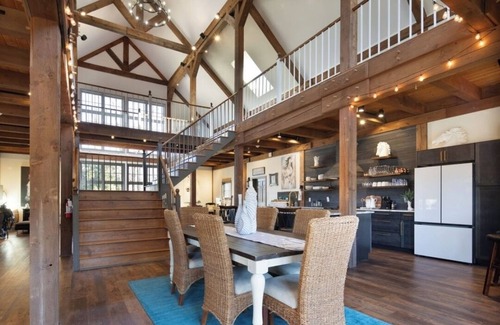 Sheffield House | Majestic Mountain Side Sheffield/Great Barrington/SKI