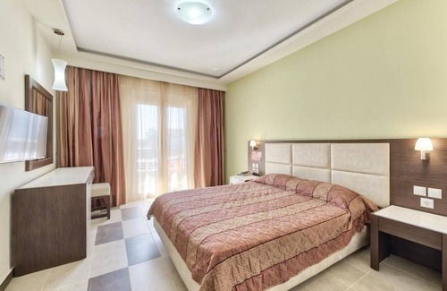 Laganas House | Majestic Single Room All Inclusive
