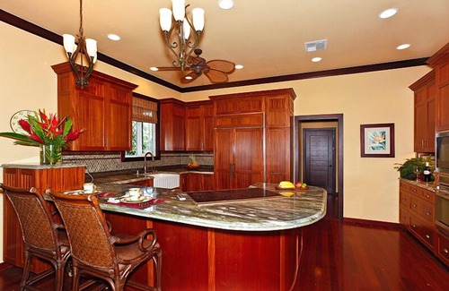 Makaha House | Makaha Hale: Oceanfront Custom Home w/A/C, Large Yard, & Lanai for Entertaining