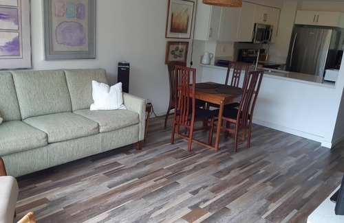 Makaha Condo | Makaha Valley Towers 1 BR - Very Scenic and newly renovated!