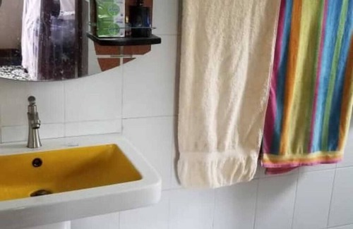 Kisoro House | Make memories with the fam: Perfect vacation home. walking to top attraction.