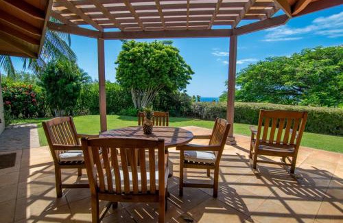 Commons Historic District House | Makena Aloha Estate