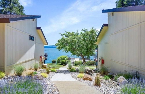 Peninsula Village Condo | MAKING MEMORIES LAKESIDE family friendly 2-bedroom condo near all the action!