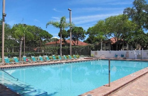 Trailer Estates Apartment | Making The Best Memories Along The Way! 2 Great Units, Free Parking, Kitchenette