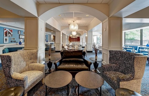 Atlanta Hotel | Making The Best Memories Along The Way! Outdoor Pool, Pet-Friendly Property