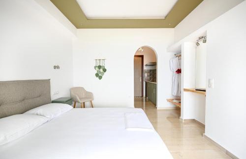 Skiathos Town Apartment | Makis Sea View Studios