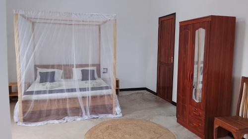 Makunduchi Apartment | Maku House