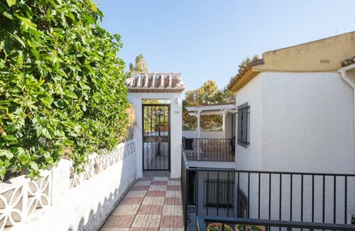 Benalmadena House | MalagaSuite Bungalow Pool