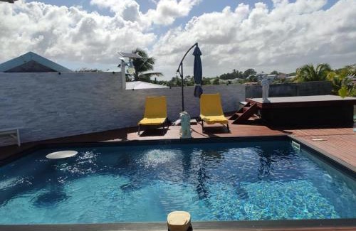 Damencourt Apartment | MALAKA F1 TOUT CONFORT Le Moule avec Piscine