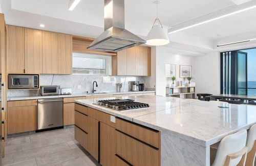 Eastern Malibu Villa | Malibu Sand Carbon Beach by Stay Awhile Villas