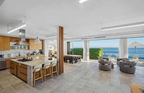 Eastern Malibu Villa | Malibu Sand Carbon Beach by Stay Awhile Villas