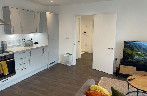 Waddon Apartment | MALIXA Uk