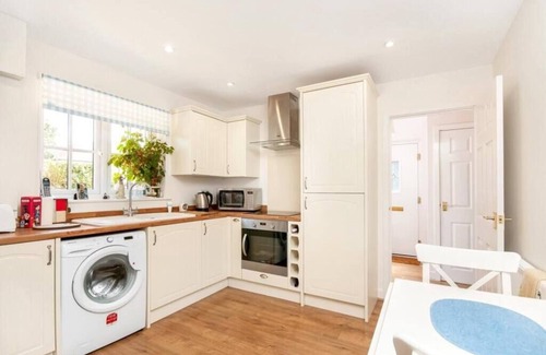 Twyford House | Mallard Cottage 2/3 Bed Rural Winchester Twyford