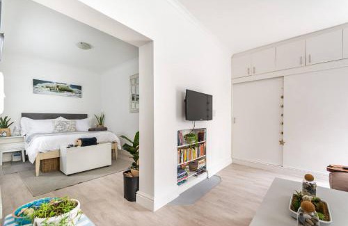 Kalk Bay Apartment | Malloom Cottage