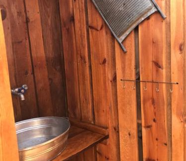 Tykocin Cabin | Malowane Wrota