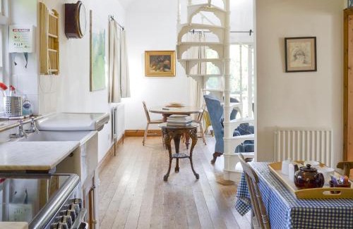 Hastingleigh House | Malthouse Barn