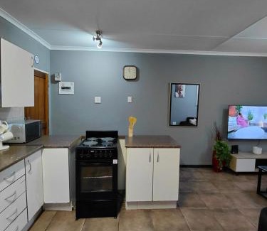 Newcastle Apartment | Mama R's unit 7