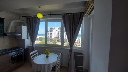 Constanta Apartment | Mamaia Summerland Seaview