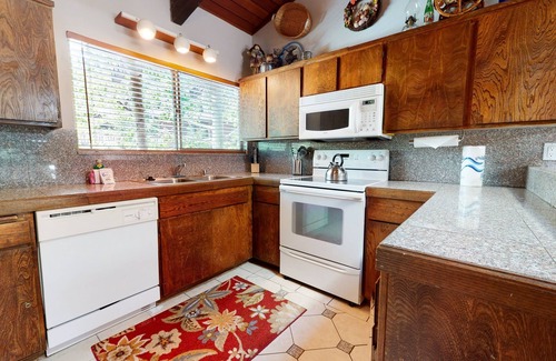 Mammoth Lakes Condo | Mammoth Estates 227 Mountain rustic with Wood Burning Fireplace, Amazing location by RedAwning
