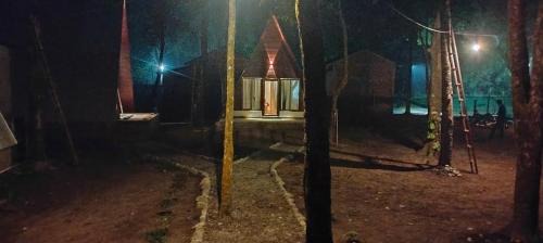 Barangabari Hotel | Manas nature hut