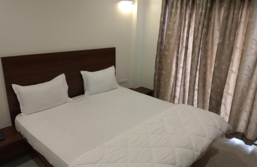 Satara Hotel | Manasi Inn