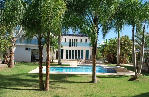 Manati Hotel | Manati World Point Inn