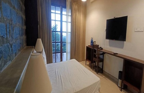 Yercaud Hotel | Mango Hill Yercaud